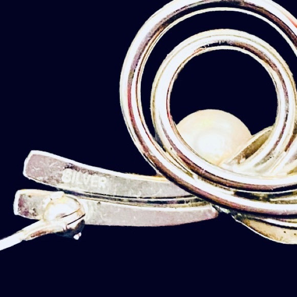 Maruwa Pearl Brooch/Pin - Picture 3 of 9